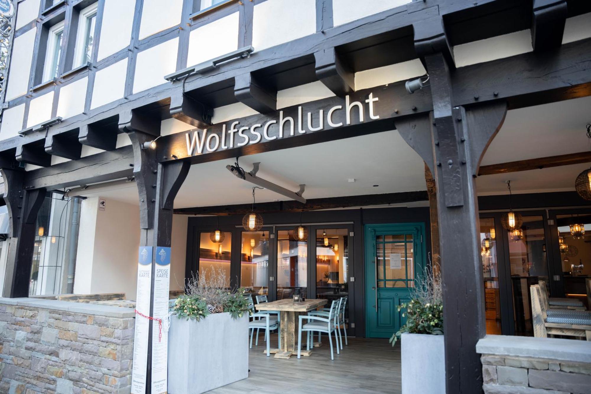 Hotel Restaurant Wolfsschlucht Gmbh บัดมึนสเตอร์ไอเฟิล ภายนอก รูปภาพ