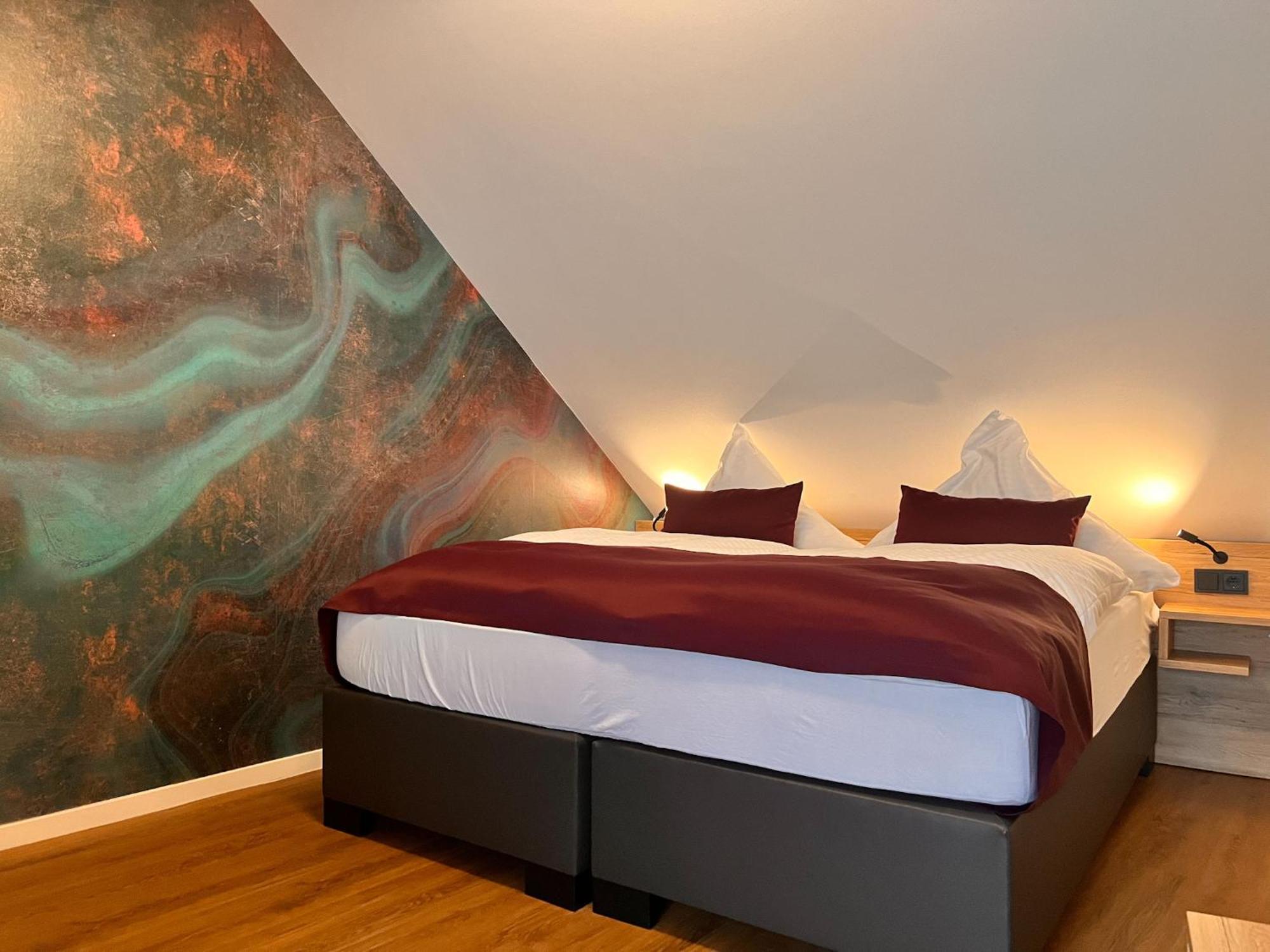 Hotel Restaurant Wolfsschlucht Gmbh บัดมึนสเตอร์ไอเฟิล ห้อง รูปภาพ